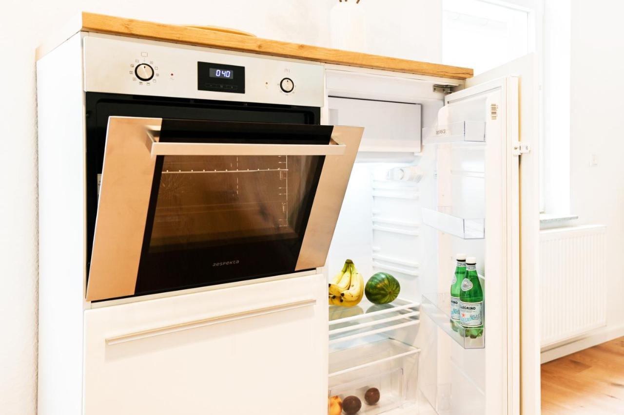 50Qm Apartment In Krefeld Zentral Gelegen Mit Hohen Decken - Beuys Apartments - クレーフェルト エクステリア 写真